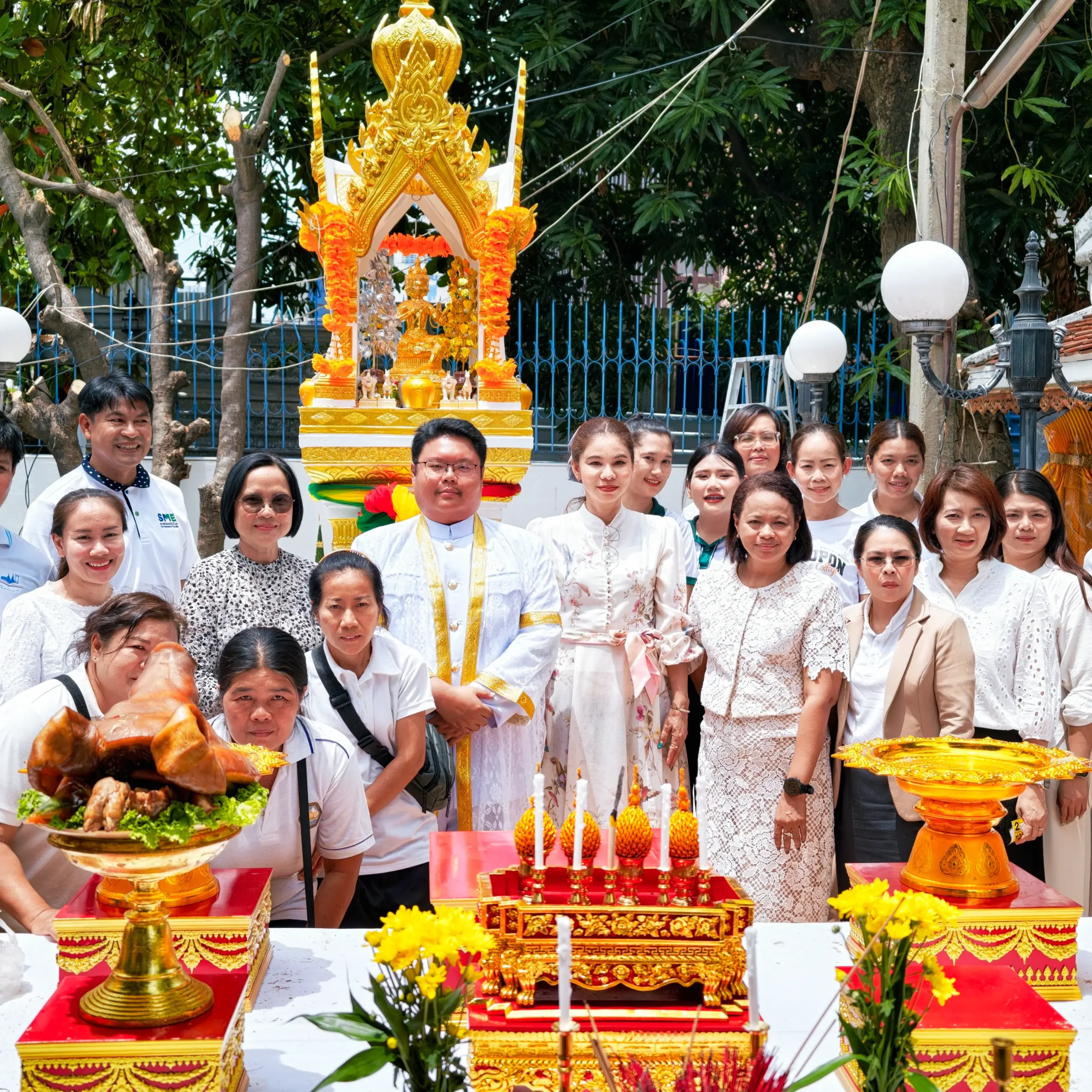 รีวิวจัดส่งศาลพระพรหม จังหวัดกรุงเทพมหานคร ร้านขายศาลพระภูมิกรุงเทพ ร้านขายศาลพระภูมิสมุทรปราการ ร้านขายศาลพระภูมิ ร้านขายศาลพระพรหม ศาลพระภูมิโมเดิร์น ศาลเจ้าที่โมเดิร์น ศาลพระพรหมโมเดิร์น โรงงานศาลพระภูมิ โรงงานศาลพระพรหม ราคาศาลพระภูมิ ราคาศาลเจ้าที่ ราคาศาลพระพรหม ศาลพระภูมิราคา ศาลเจ้าที่ราคา ศาลพระพรหมราคา ศาลพระภูมิโมเดิร์นราคาถูก ศาลเจ้าที่โมเดิร์นราคาถูก
